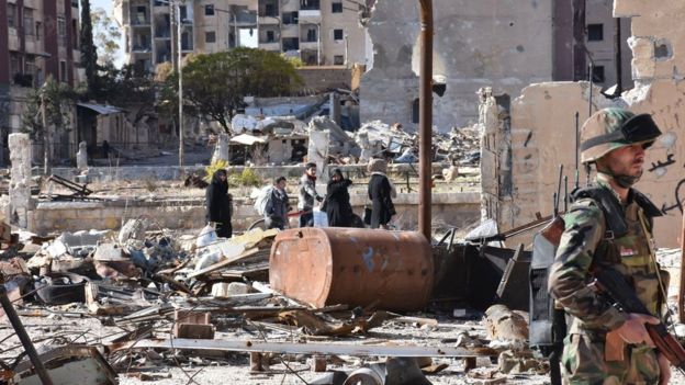 Halep'te muhalifler ellerindeki bölgelerin dörtte üçünü kaybetti